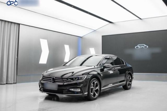 Used Volkswagen Magotan 2023 2 Million Units Commemorative Edition 330TSI DSG Luxury Version