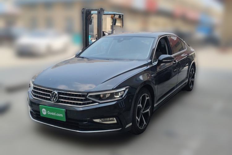 Used Volkswagen Magotan 2023 2 Million Units Commemorative Edition 330TSI DSG Luxury Version Guazi used car, China used car export, Used car for sale, Used  cars, Cheapest cars for sale