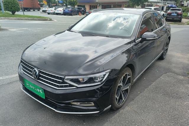 Used Volkswagen Magotan 2023 2 Million Units Limited Edition 330TSI DSG Leading Version