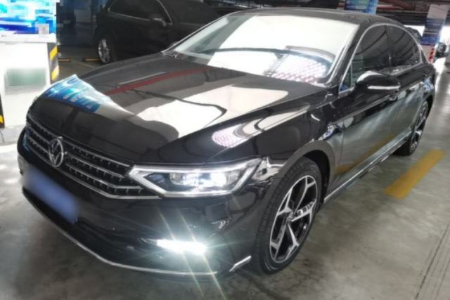 Used Volkswagen Magotan 2023 2 Million Units Limited Edition 330TSI DSG Leading Version