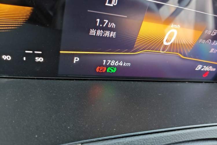 Used Volkswagen Magotan 2023 2 Million Units Limited Edition 330TSI DSG Leading Version Odometer Close Up