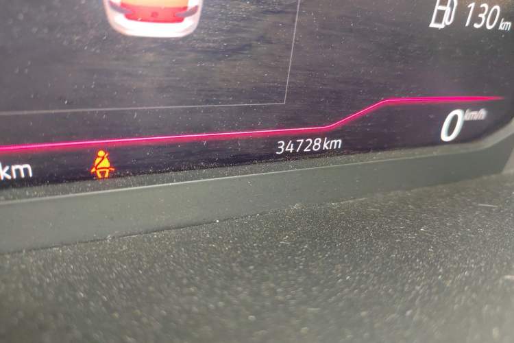 Used Volkswagen Magotan 2023 2 Million Units Commemorative Edition 330TSI DSG Luxury Version Odometer Close Up