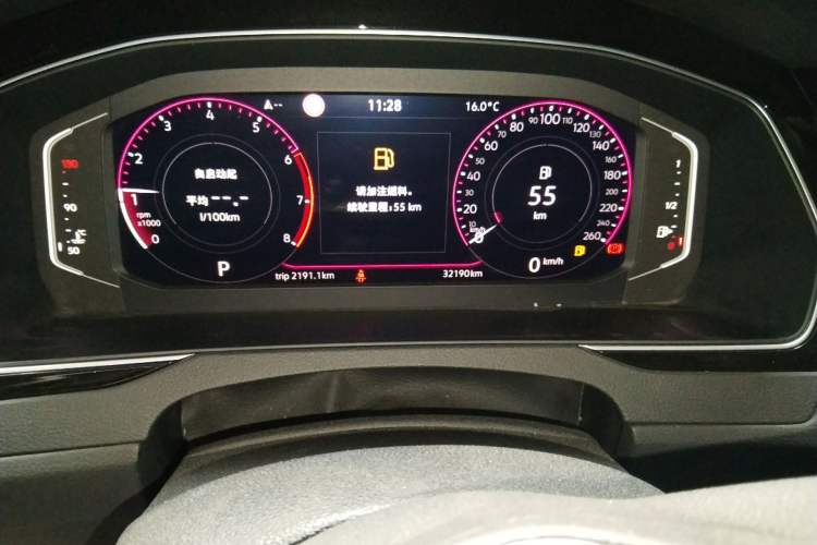 Used Volkswagen Magotan 2023 2 Million Units Commemorative Edition 330TSI DSG Luxury Version Odometer Close Up