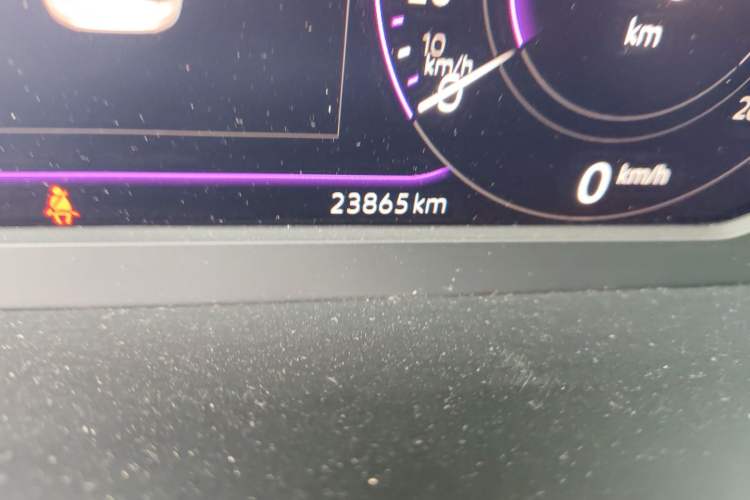 Used Volkswagen Magotan 2023 2 Million Units Commemorative Edition 330TSI DSG Luxury Version Odometer Close Up