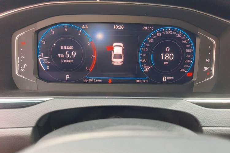 Used Volkswagen Magotan 2023 2 Million Units Commemorative Edition 330TSI DSG Luxury Version Odometer Close Up