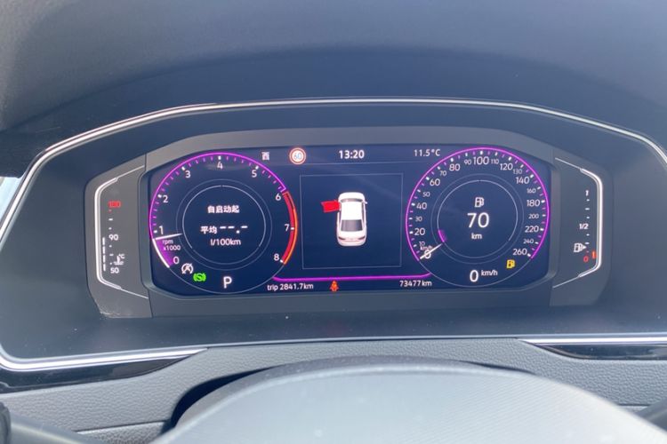 Used Volkswagen Magotan 2023 2 Million Units Limited Edition 330TSI DSG Leading Version Odometer Close Up