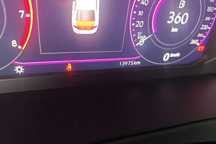 Used Volkswagen Magotan 2023 2 Million Units Commemorative Edition 330TSI DSG Luxury Version Odometer Close Up