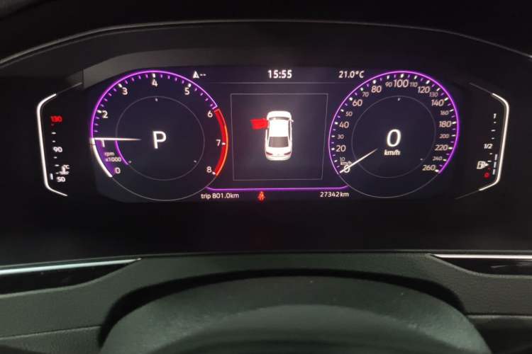 Used Volkswagen Magotan 2023 2 Million Units Commemorative Edition 330TSI DSG Luxury Version Odometer Close Up