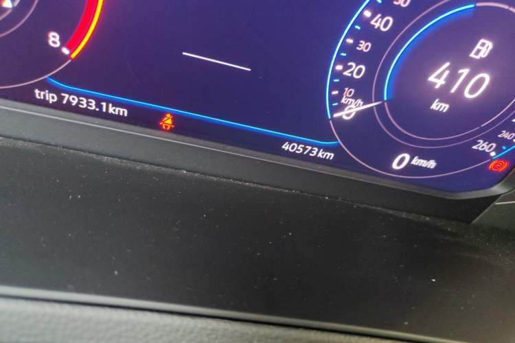 Used Volkswagen Magotan 2023 2 Million Units Commemorative Edition 330TSI DSG Luxury Version Odometer Close Up