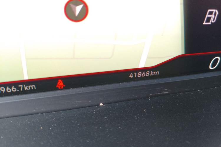 Used Volkswagen Magotan 2023 2 Million Units Commemorative Edition 330TSI DSG Luxury Version Odometer Close Up