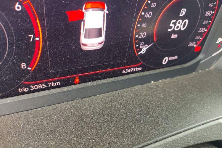 Used Volkswagen Magotan 2023 2 Million Units Commemorative Edition 330TSI DSG Luxury Version Odometer Close Up