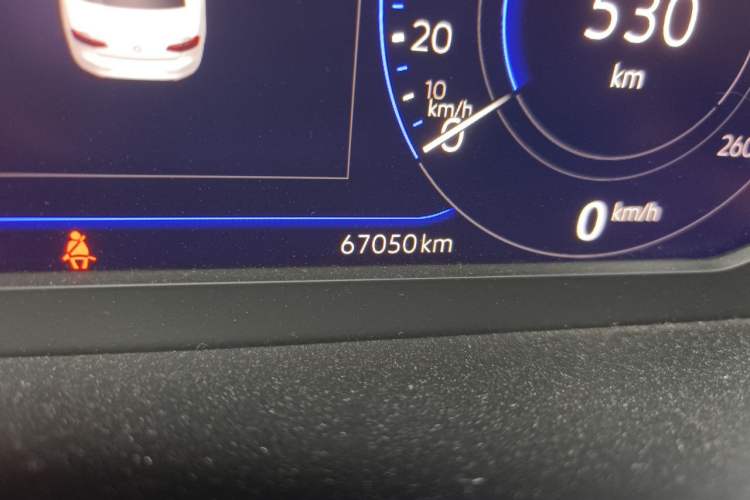 Used Volkswagen Magotan 2023 2 Million Units Commemorative Edition 330TSI DSG Luxury Version Odometer Close Up