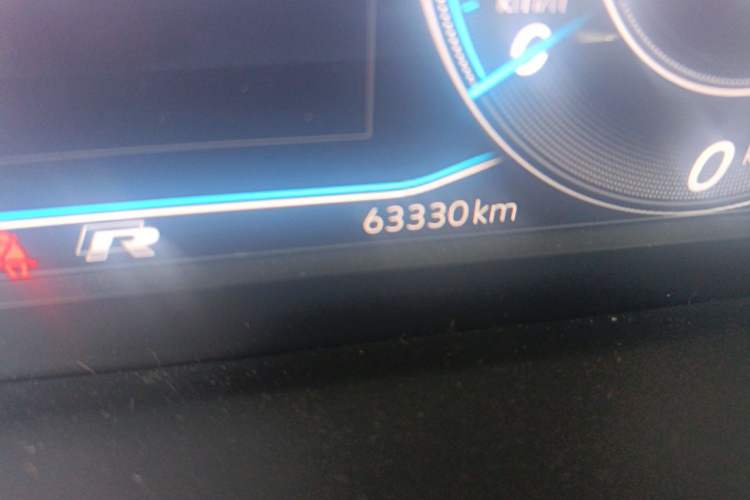 Used Volkswagen Magotan 2023 2 Million Units Commemorative Edition 330TSI DSG Luxury Version Odometer Close Up