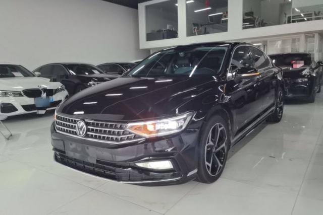 Used Volkswagen Magotan 2023 2 Million Units Limited Edition 330TSI DSG Leading Version