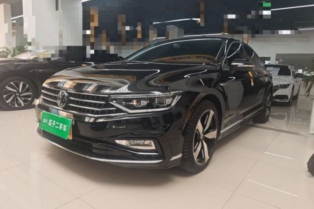 Używany Volkswagen Magotan 2023 2 Million Units Commemorative Edition 330TSI DSG Luxury Version