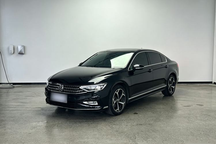 Used Volkswagen Magotan 2023 2 Million Units Limited Edition 330TSI DSG Leading Version Guazi used car, China used car export, Used car for sale, Used cars, Cheapest cars for sale