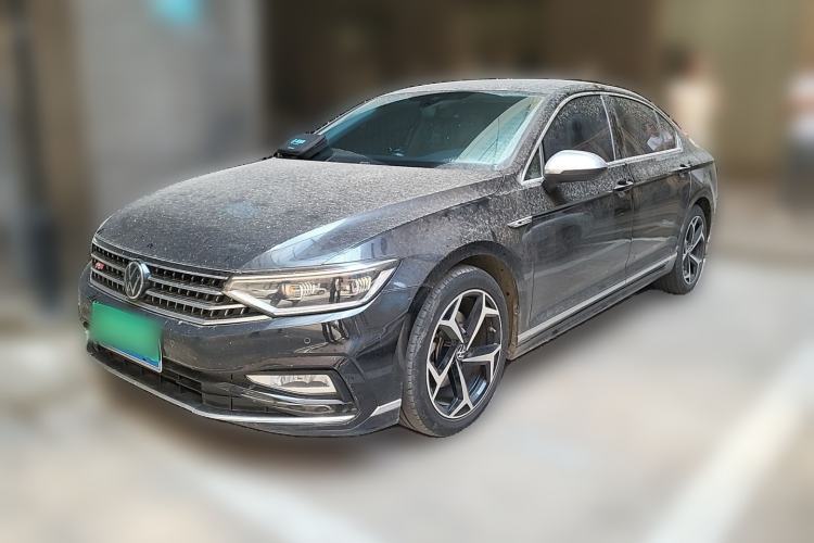 Used Volkswagen Magotan 2023 2 Million Units Commemorative Edition 330TSI DSG Luxury Version Guazi used car, China used car export, Used car for sale, Used  cars, Cheapest cars for sale