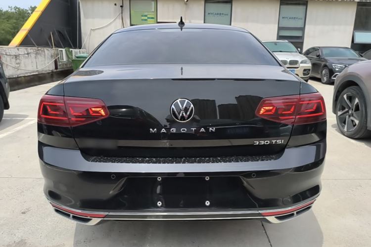 Used Volkswagen Magotan 2023 2 Million Units Commemorative Edition 330TSI DSG Luxury Version Rear