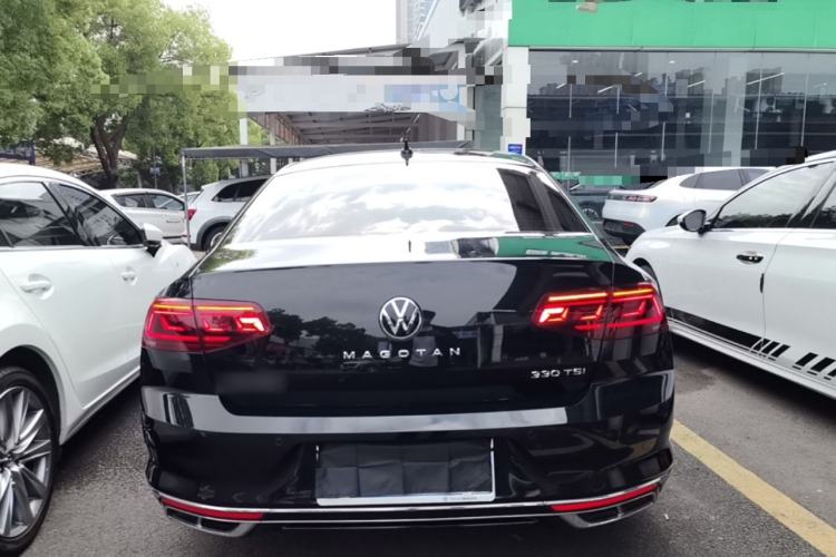 Used Volkswagen Magotan 2023 2 Million Units Limited Edition 330TSI DSG Leading Version Rear