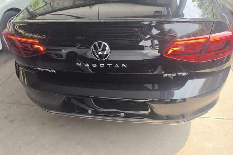 Used Volkswagen Magotan 2023 2 Million Units Commemorative Edition 330TSI DSG Luxury Version Rear