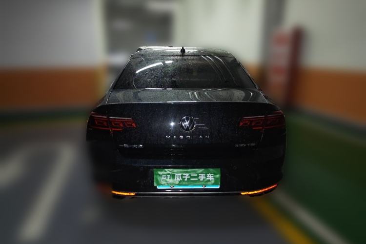 Used Volkswagen Magotan 2023 2 Million Units Commemorative Edition 330TSI DSG Luxury Version Rear
