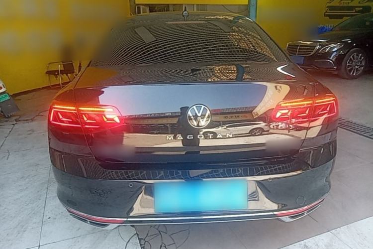 Used Volkswagen Magotan 2023 2 Million Units Commemorative Edition 330TSI DSG Luxury Version Rear