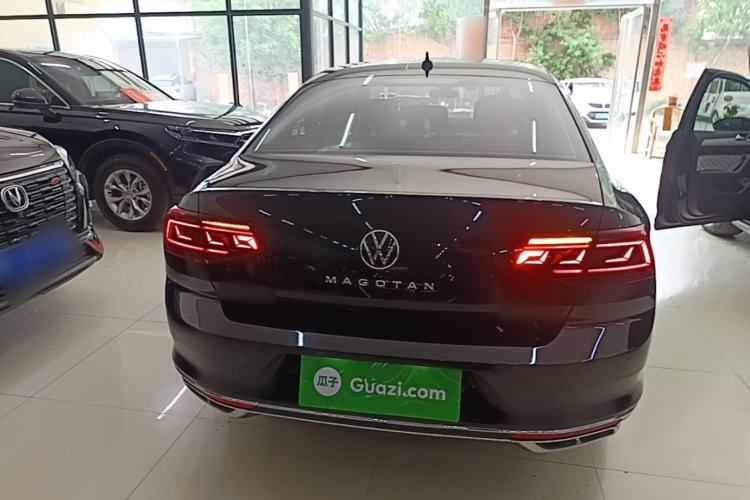 Used Volkswagen Magotan 2023 2 Million Units Commemorative Edition 330TSI DSG Luxury Version Rear