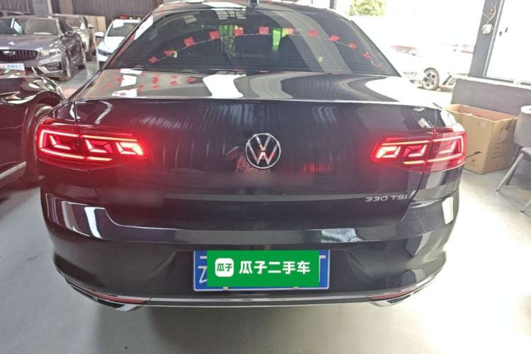 Used Volkswagen Magotan 2023 2 Million Units Commemorative Edition 330TSI DSG Luxury Version Rear