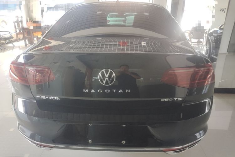 Used Volkswagen Magotan 2023 2 Million Units Limited-Edition 380TSI DSG Flagship Version Rear