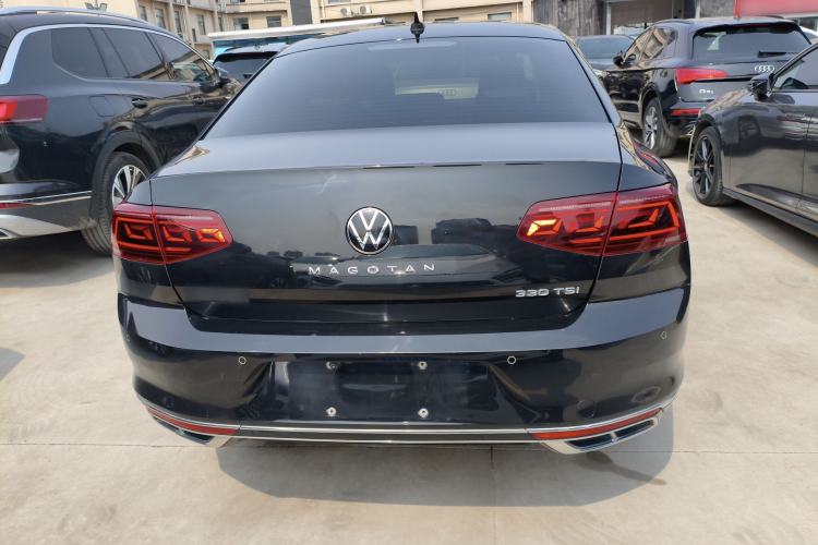 Used Volkswagen Magotan 2023 2 Million Units Commemorative Edition 330TSI DSG Luxury Version Rear