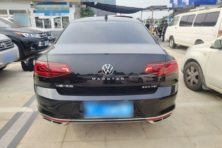 Used Volkswagen Magotan 2023 2 Million Units Limited Edition 330TSI DSG Leading Version Rear