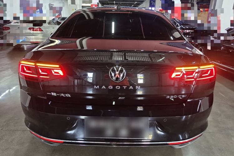 Used Volkswagen Magotan 2023 2 Million Units Commemorative Edition 330TSI DSG Luxury Version Rear