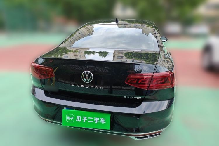 Used Volkswagen Magotan 2023 2 Million Units Commemorative Edition 330TSI DSG Luxury Version Rear
