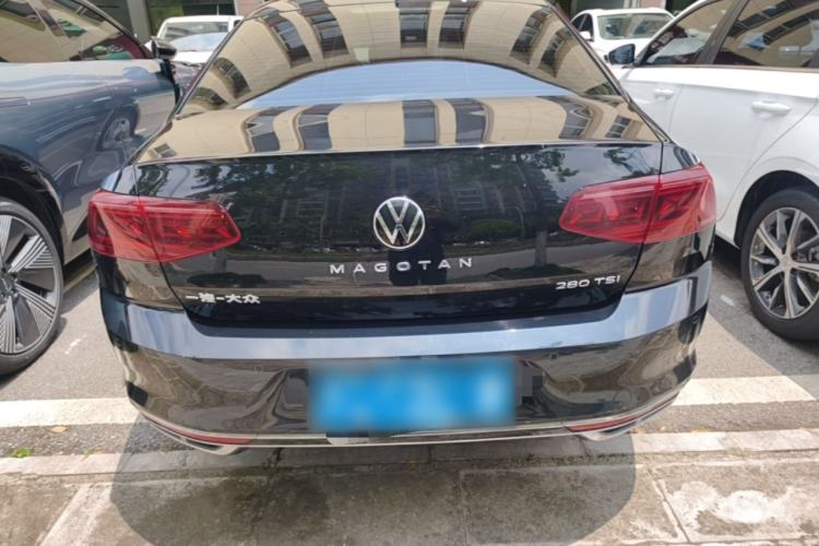 Used Volkswagen Magotan 2023 2 Million Units Limited-Edition 280TSI DSG Comfort Version Rear