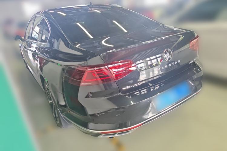 Used Volkswagen Magotan 2023 2 Million Units Limited Edition 330TSI DSG Leading Version Rear Left 45 Deg