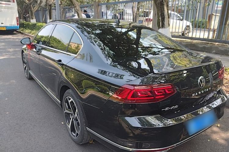 Used Volkswagen Magotan 2023 2 Million Units Commemorative Edition 330TSI DSG Luxury Version Rear Left 45 Deg