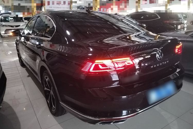 Used Volkswagen Magotan 2023 2 Million Units Commemorative Edition 330TSI DSG Luxury Version Rear Left 45 Deg
