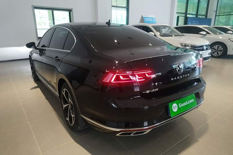 Used Volkswagen Magotan 2023 2 Million Units Commemorative Edition 330TSI DSG Luxury Version Rear Left 45 Deg
