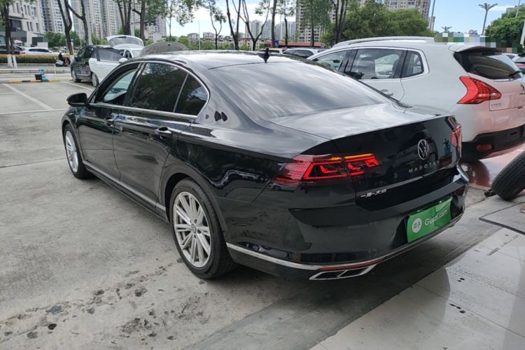 Used Volkswagen Magotan 2023 2 Million Units Limited Edition 330TSI DSG Leading Version Rear Left 45 Deg