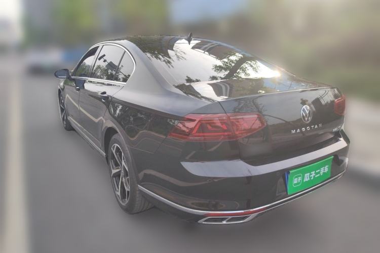 Used Volkswagen Magotan 2023 2 Million Units Limited Edition 330TSI DSG Leading Version Rear Left 45 Deg