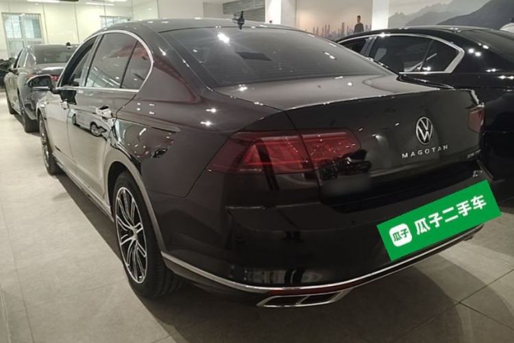 Used Volkswagen Magotan 2023 2 Million Units Commemorative Edition 330TSI DSG Luxury Version Rear Left 45 Deg