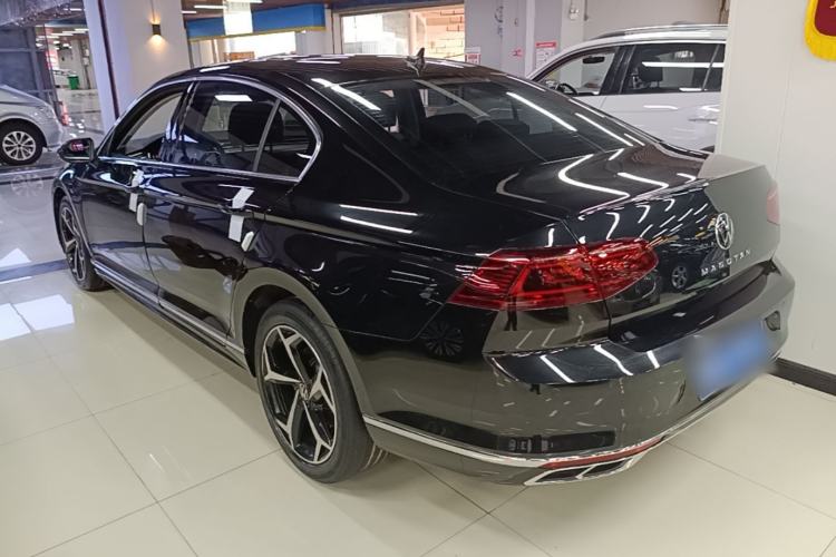 Used Volkswagen Magotan 2023 2 Million Units Limited Edition 280TSI DSG Leading Version Rear Left 45 Deg