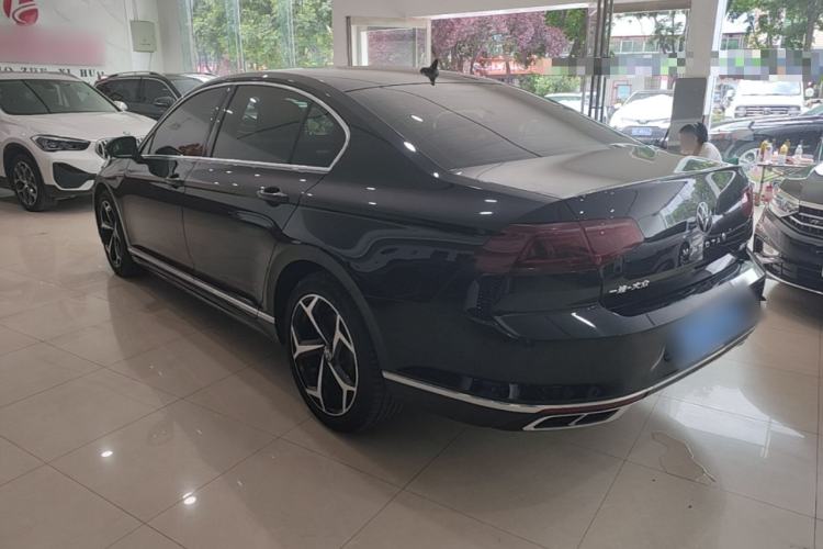 Used Volkswagen Magotan 2023 2 Million Units Commemorative Edition 330TSI DSG Luxury Version Rear Left 45 Deg