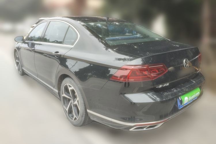 Used Volkswagen Magotan 2023 2 Million Units Commemorative Edition 330TSI DSG Luxury Version Rear Left 45 Deg