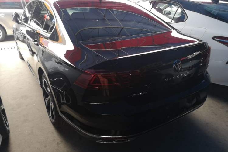 Used Volkswagen Magotan 2023 2 Million Units Limited Edition 330TSI DSG Leading Version Rear Left 45 Deg