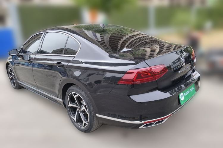 Used Volkswagen Magotan 2023 2 Million Units Limited Edition 330TSI DSG Leading Version Rear Left 45 Deg