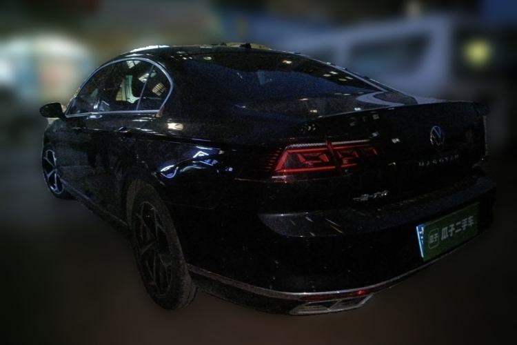 Used Volkswagen Magotan 2023 2 Million Units Commemorative Edition 330TSI DSG Luxury Version Rear Left 45 Deg