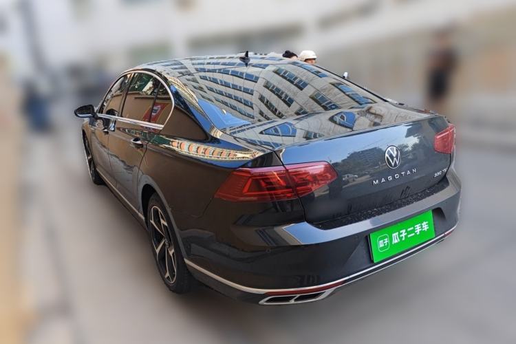Used Volkswagen Magotan 2023 2 Million Units Commemorative Edition 330TSI DSG Luxury Version Rear Left 45 Deg