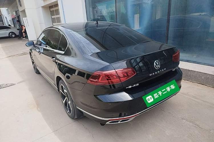 Used Volkswagen Magotan 2023 2 Million Units Commemorative Edition 330TSI DSG Luxury Version Rear Left 45 Deg