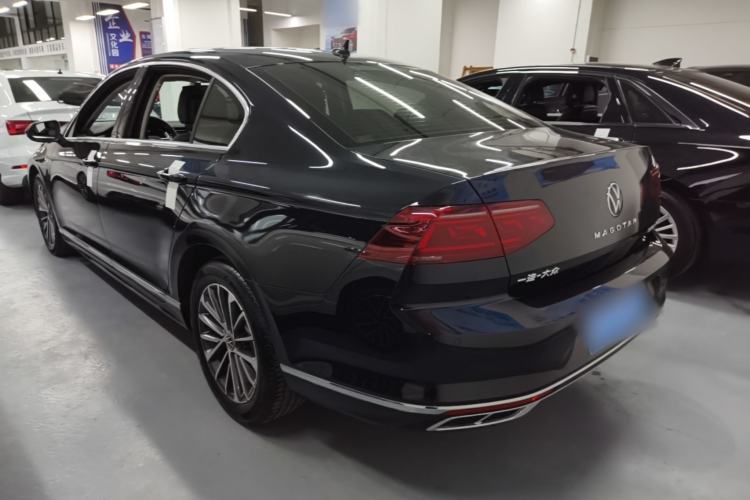 Used Volkswagen Magotan 2023 2 Million Units Limited Edition 330TSI DSG Leading Version Rear Left 45 Deg